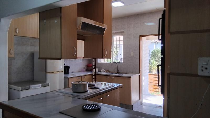 To Let 4 Bedroom Property for Rent in Southernwood Eastern Cape